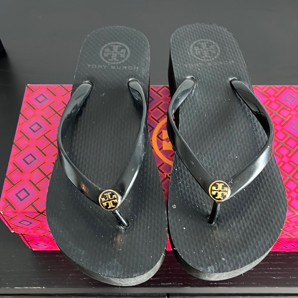 Tory Burch Flip Flops